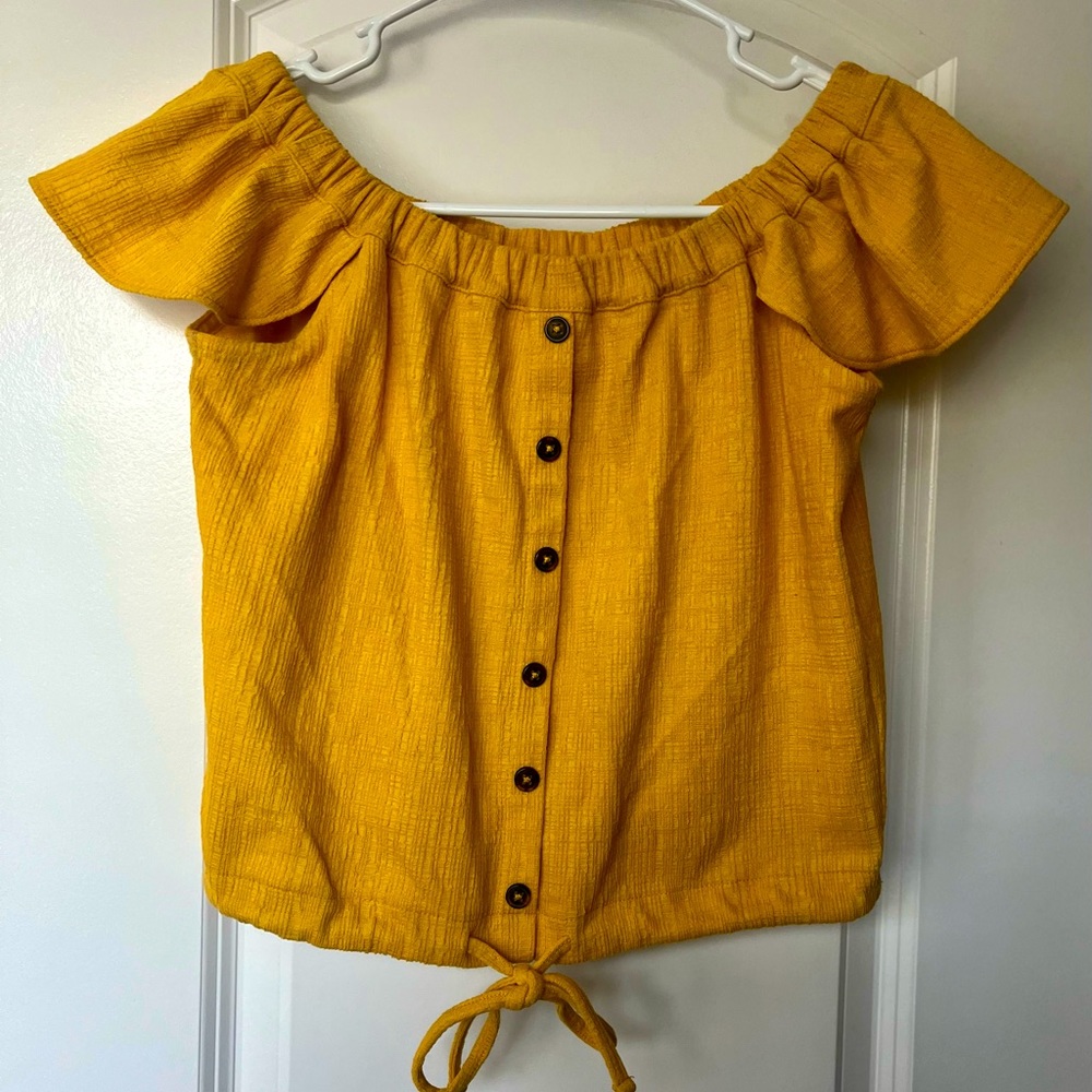Madewell Cap Sleeve Scoop Neck Button Tie Crop Top